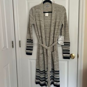 Long cardigan size M NWT